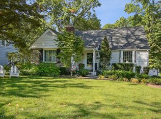 225 Kent Place Blvd, Summit, NJ 07901