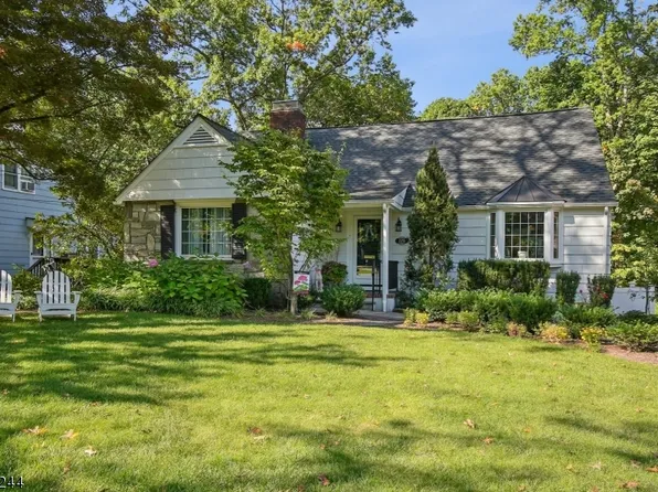 225 Kent Place Blvd, Summit City, NJ 07901