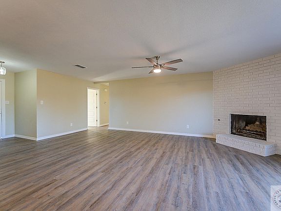 4th image of 3506 Fairfield Dr