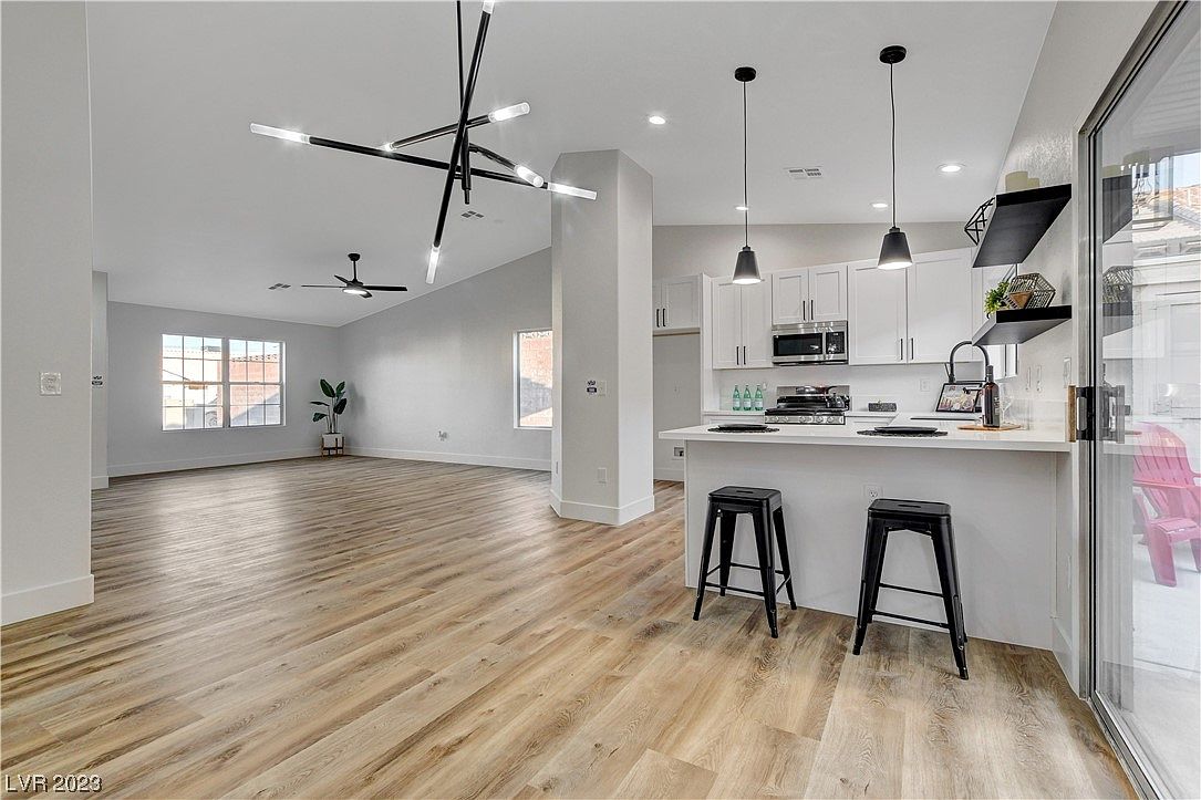 3851 Iverson Ln, North Las Vegas, NV 89032 Zillow