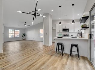 3851 Iverson Ln, North Las Vegas, NV 89032