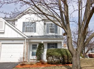 106 Crab Tree Dr, Westmont, IL