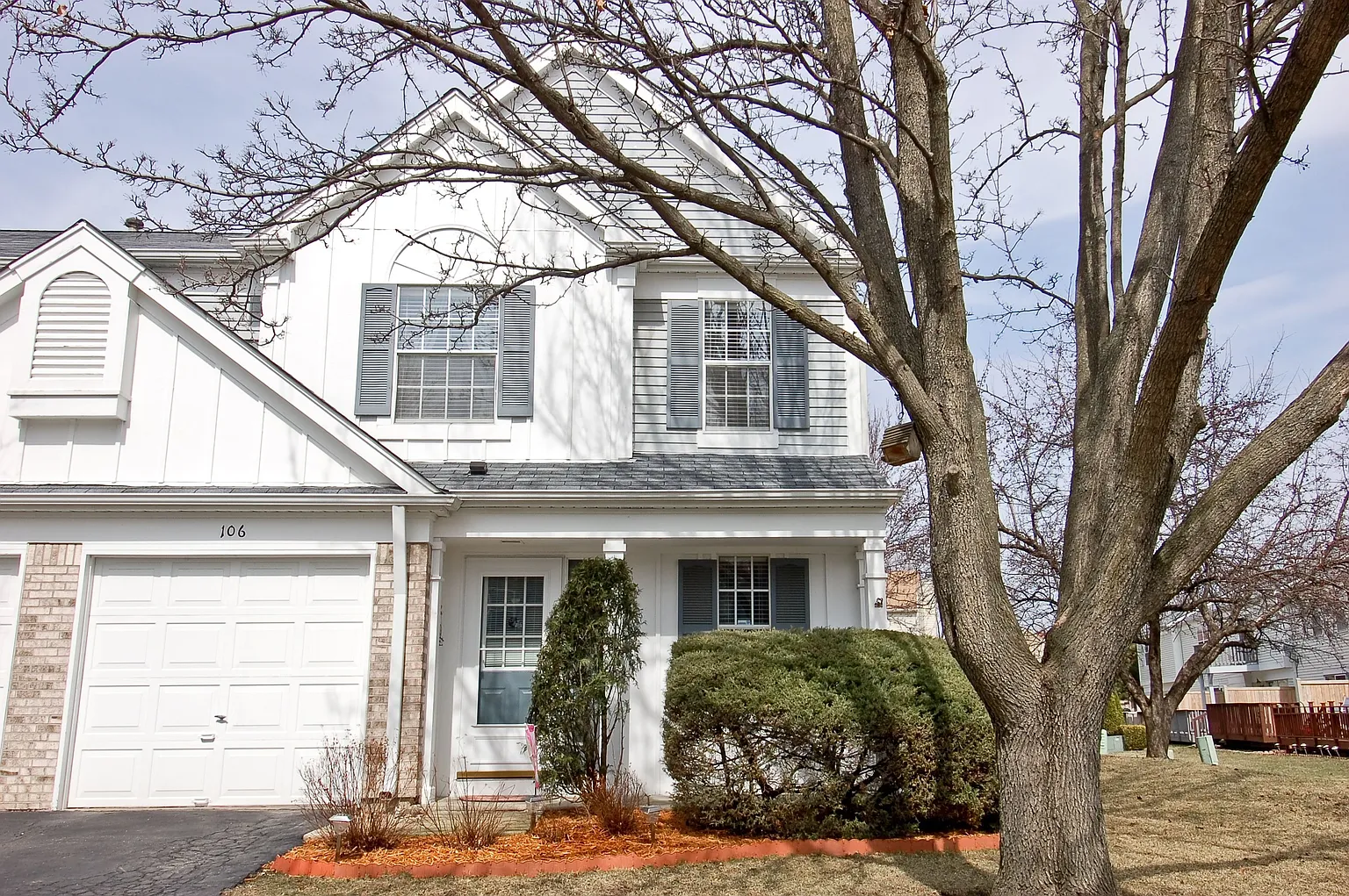 106 Crab Tree Dr photo 1