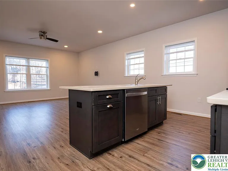 803 Atlantic St #2 — Photo 11