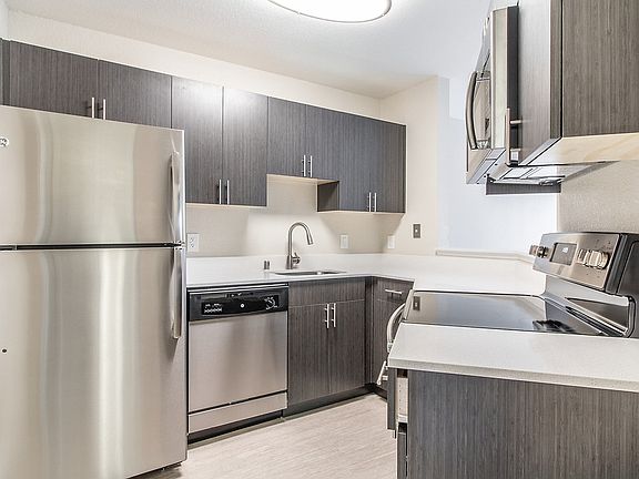 4th image of 2717 S Norfolk St #55105