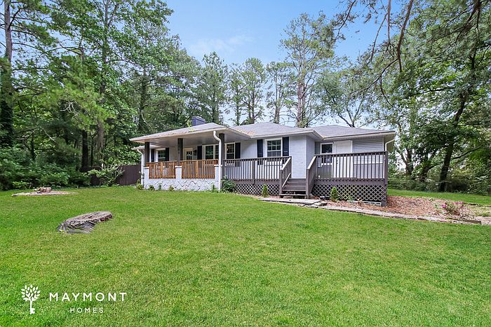 2nd image of 6389 Rockbridge Rd