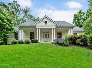 2913 Albert Dr, McHenry, IL 60050