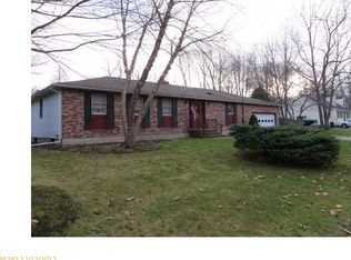 33 Bouchard Dr, Brunswick, ME 04011