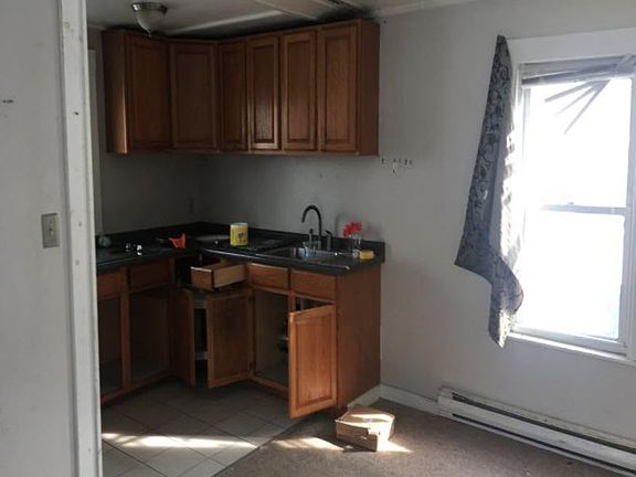 2nd image of 12 Gould Ct #H