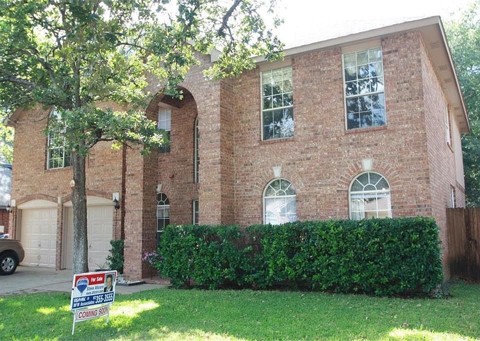 1st image of 3001 Brookhollow Ln