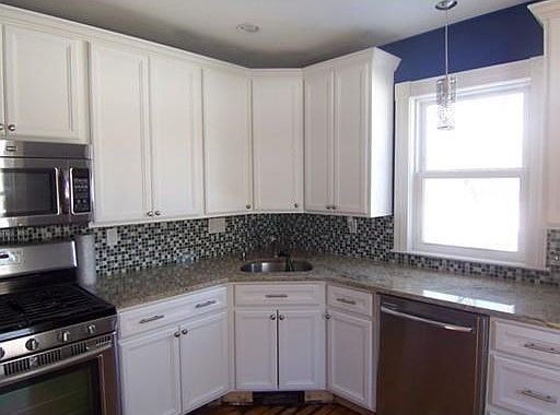 4th image of 181 Churchills Ln #2