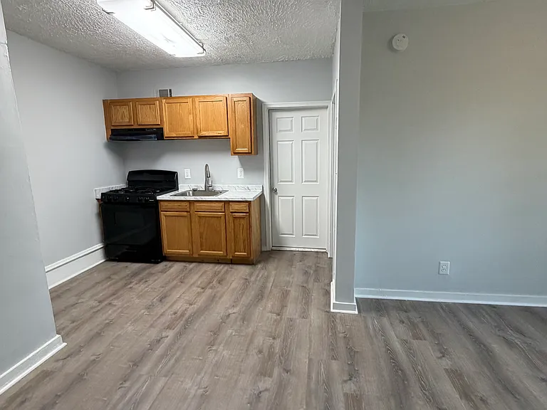 19 Minnetonka Rd #2 — Photo 1