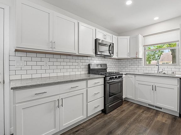 5th image of 1818 29th STREET