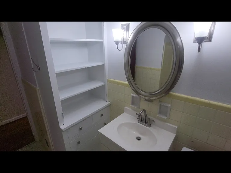 1298 Cryer Ave #2 — Photo 6