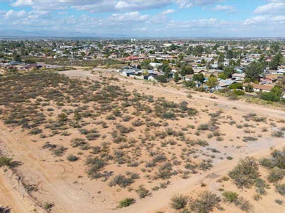 2nd image of E 4th St #12