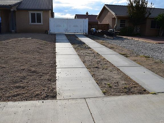 3rd image of 15014 Carrolton St