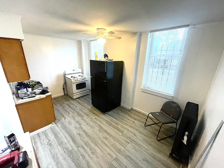 5001 Idaho Ave #1FR — Photo 15