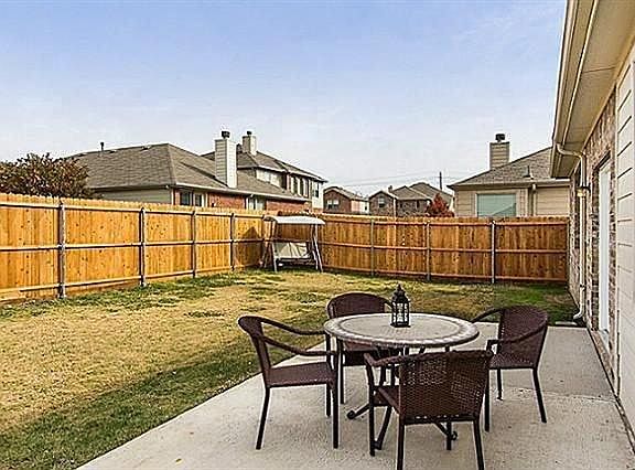 3rd image of 5708 Calloway Dr