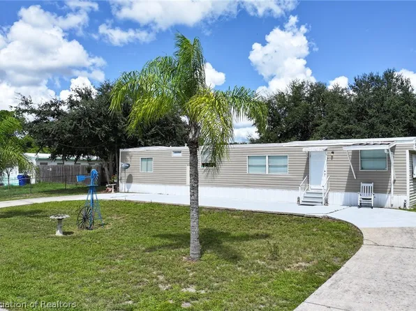 1107 Gloria St, Avon Park, FL 33825