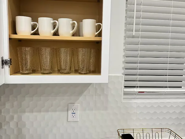 2911 Magnolia St — Photo 14