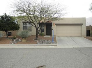 950 N Northern Vista Pl, Tucson, AZ 85748
