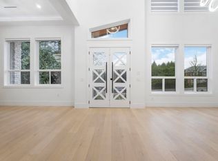 5468 184th St, Surrey, BC V3S1E1