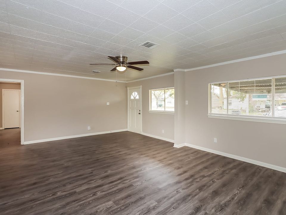 10525 Barada St, Houston, TX 77034 Zillow