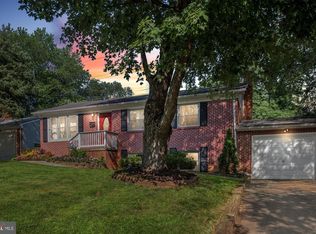 14711 Anderson St, Woodbridge, VA 22193