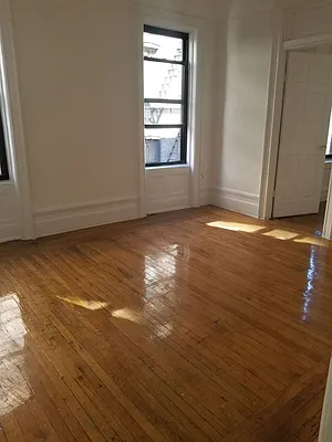 Rented by Monarch Realty Holdings | media 11