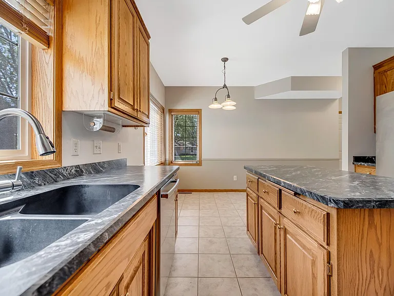 107 County Road F W — Photo 28
