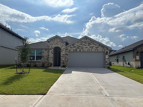 2nd image of 3414 Blueberry Thistle Ln