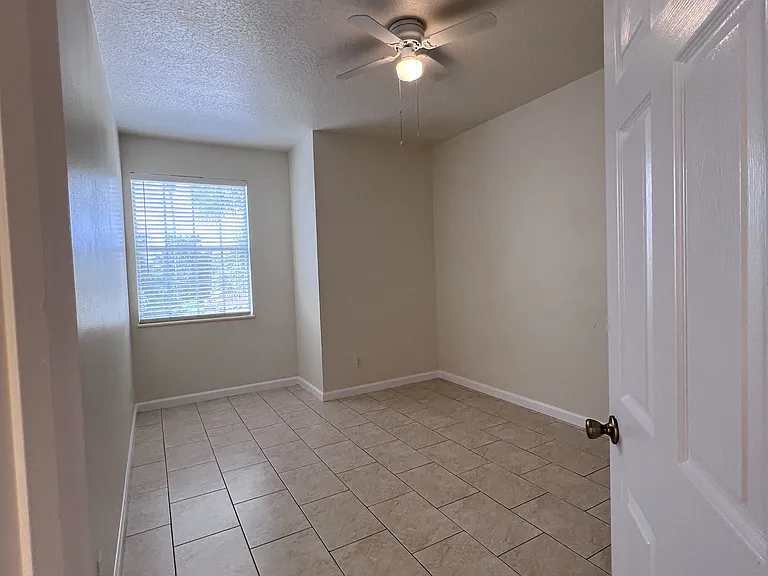 14300 Dulcimer Ct — Photo 53