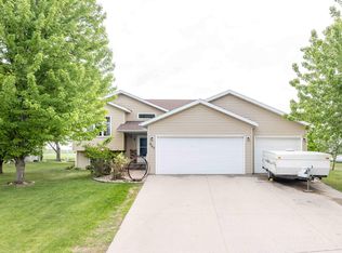 907 11th Ave SE, Barnesville, MN 56514