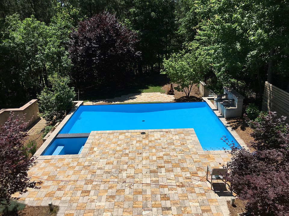 1st image of 114 Bradwyck Dr