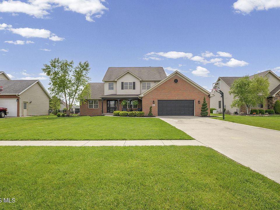 1st image of 16211 Forest Lake Dr