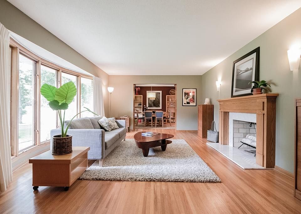 1st image of 1453 Trollhagen Dr NE