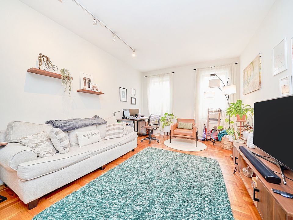 1st image of 56 Bennett Ave APT 5E
