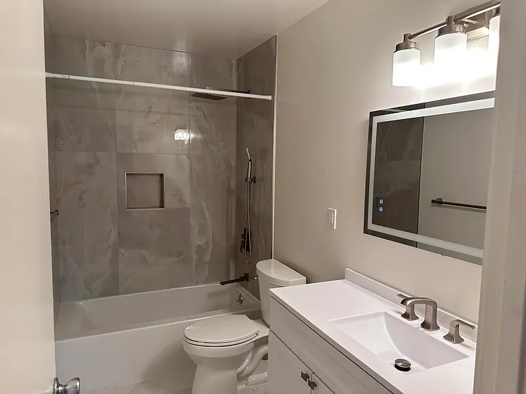 1253 Balboa Ct #1253 — Photo 8