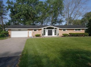 9841 W Gull Lake Dr, Richland, MI 49083
