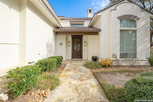 3 bed, 3.5 bath, 4063 sqft, $6,500 — Photo 4