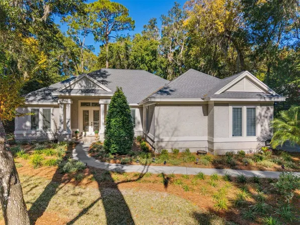 4 Moss Oaks Dr, Fernandina Beach, FL 32034