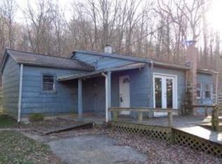 8700 Hill View Rd NW, Depauw, IN 47115