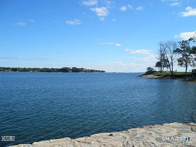 637 Cove Rd #A8 — Photo 14