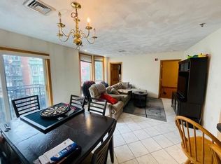 237R Hanover St #3A, Boston, MA 02113