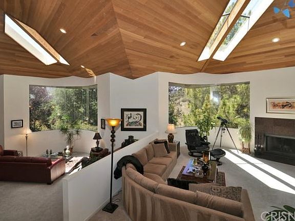 3rd image of 25769 Vista Verde Dr