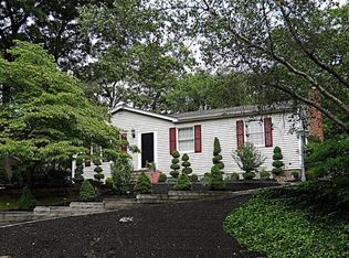 83 Sound Beach Blvd, Sound Beach, NY 11789