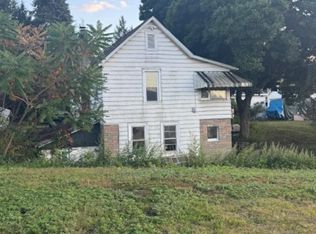 705R Edgebrook Dr, Moosic, PA 18507