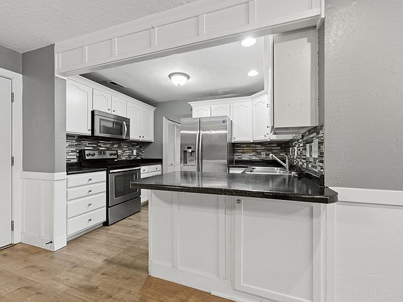 5th image of 754 E 3900 S APT 16
