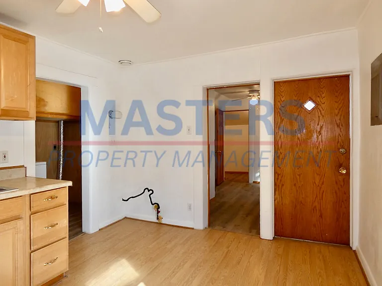1026 Oakwood Ave — Photo 21
