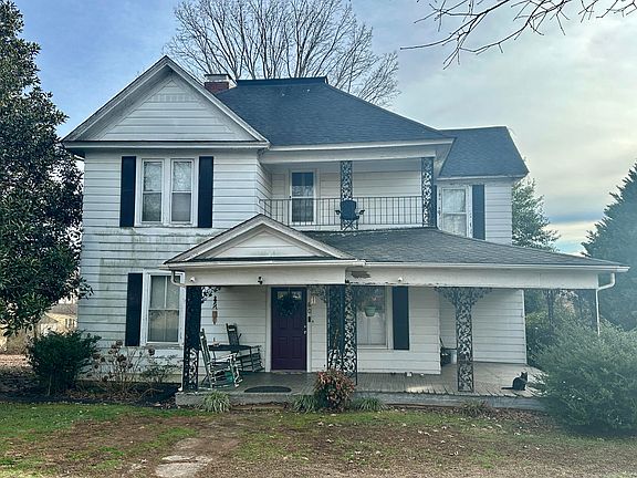 4th image of 60 Soapstone Rd